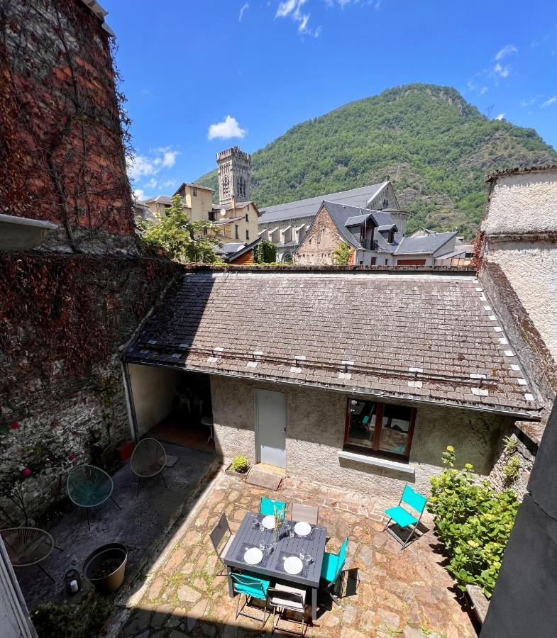 Bagnères-de-Luchon Bel Appartement T3 Au 1Er Etage Avec Cour Interieure Au Rdc - Villa Marie מראה חיצוני תמונה